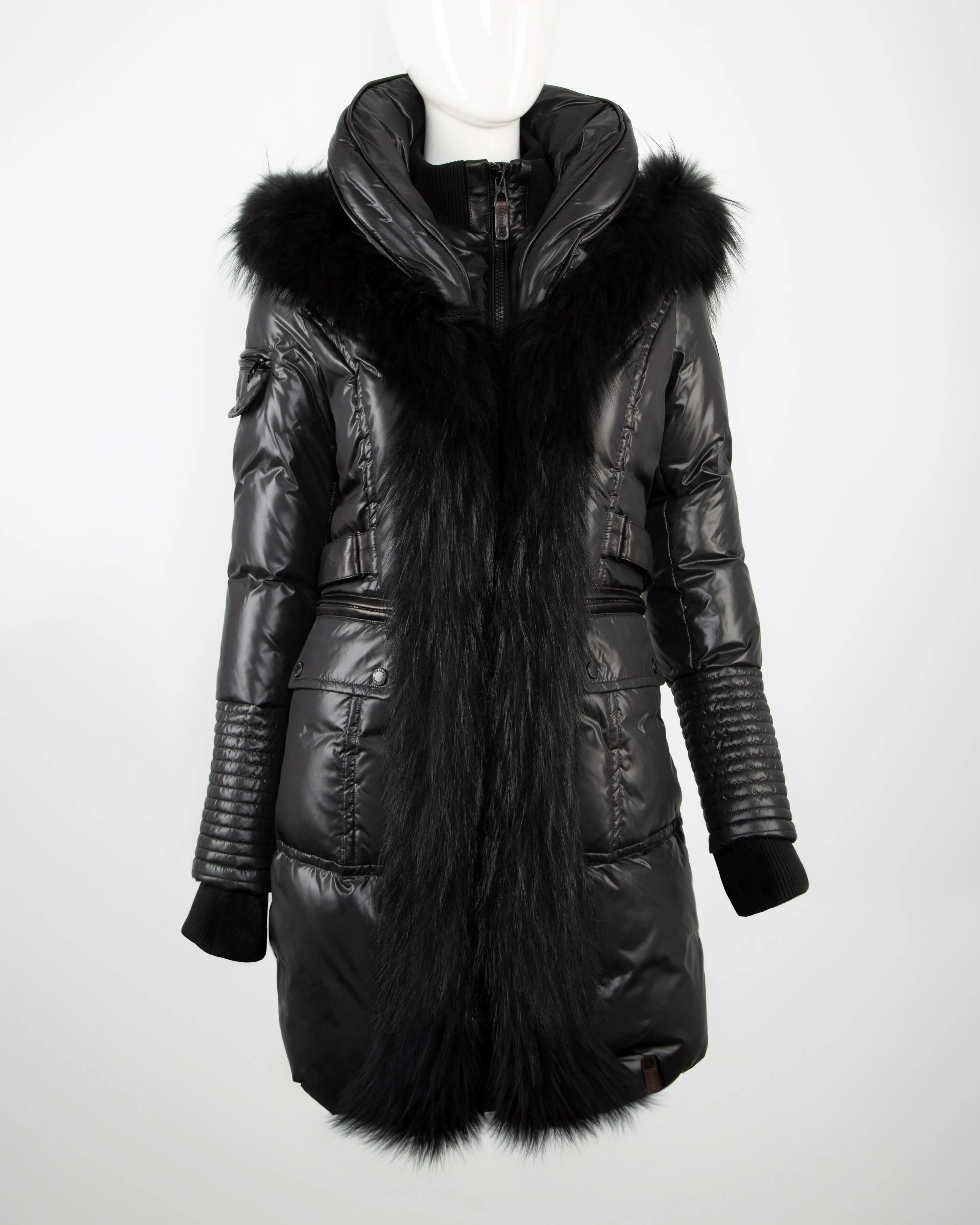 GELLERY Down Parka: A Modern Classic in Winter Outerwear