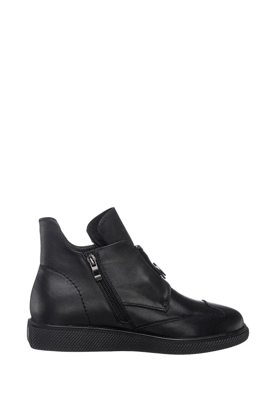 Modern Slip-On Ankle Shoes - Black