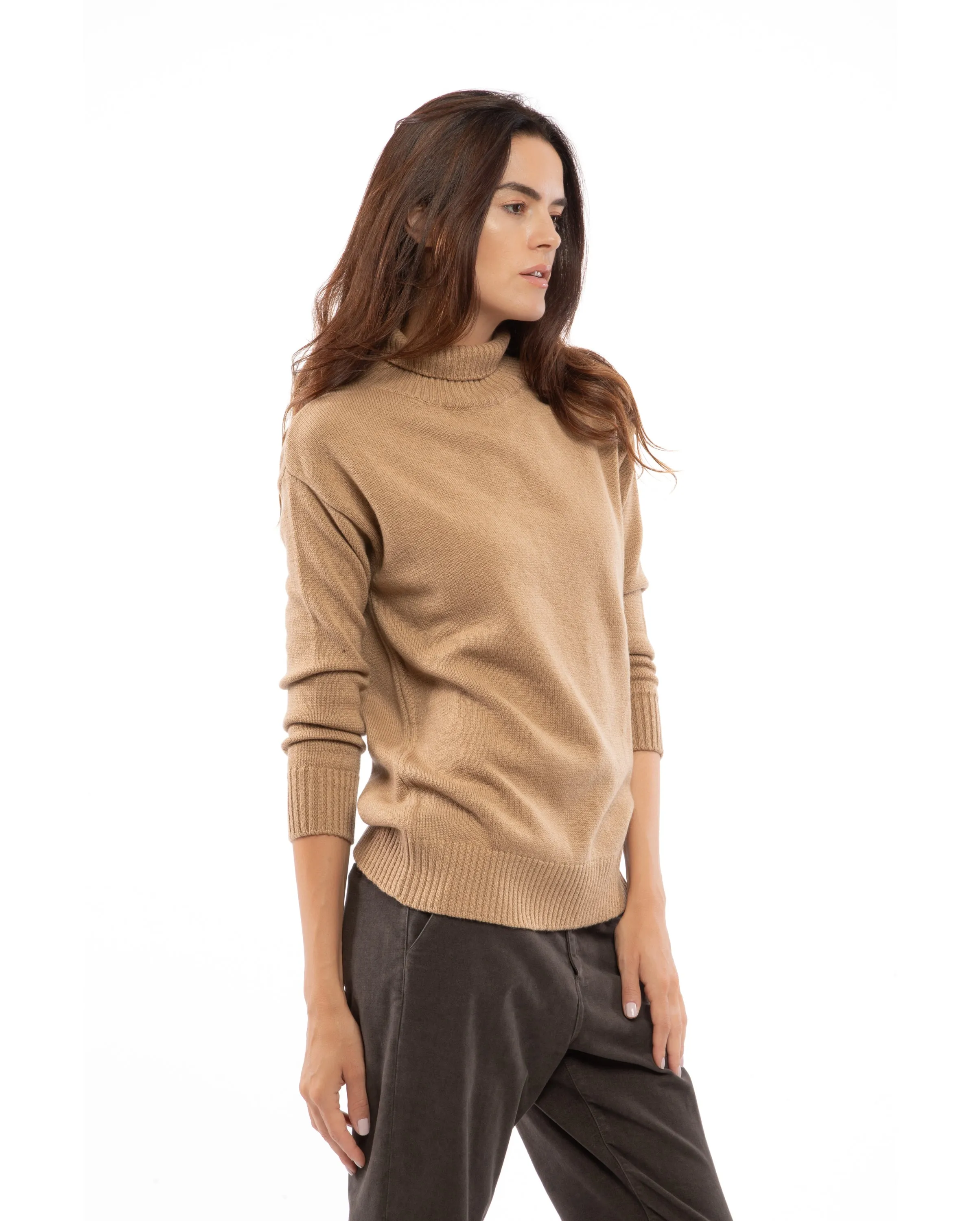 NEW FALL 24 - Women's Wool & Cashmere Funnel Neck Sweater Camel