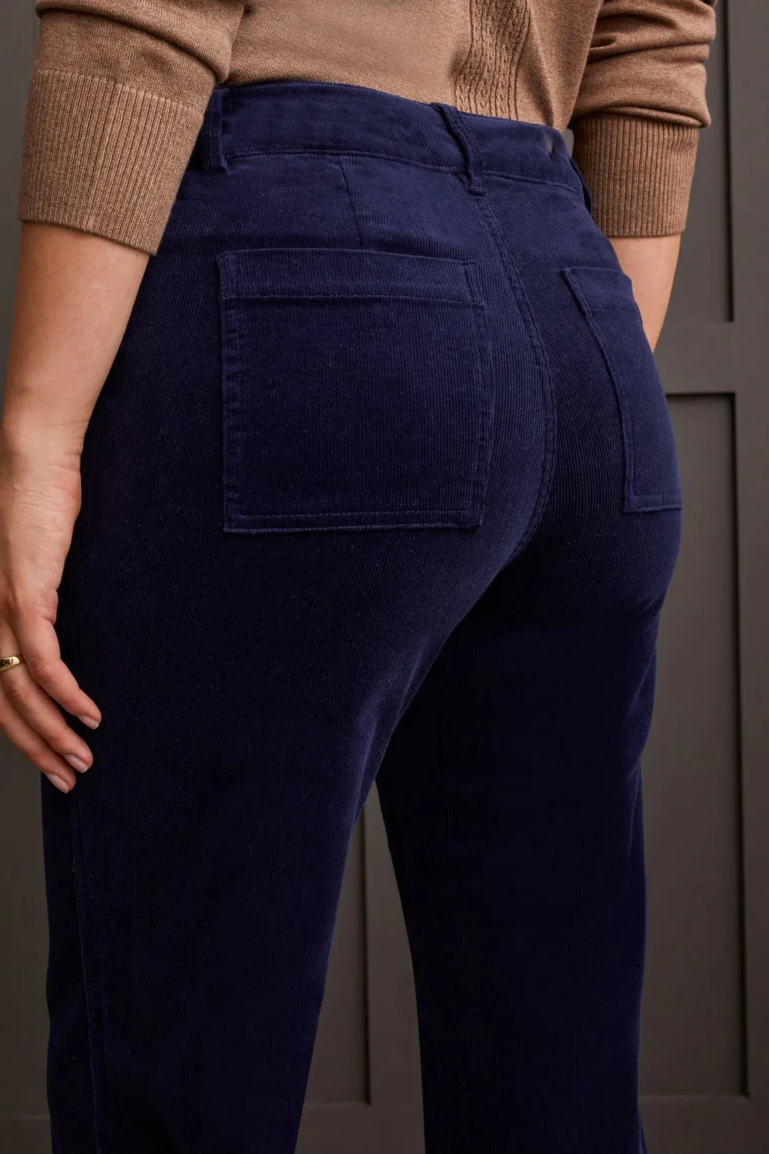 Stretch Corduroy Straight Leg Pants