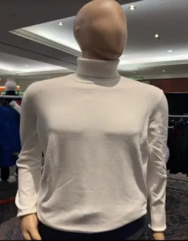 Turtleneck Sweater - Slim in Color White - Cream