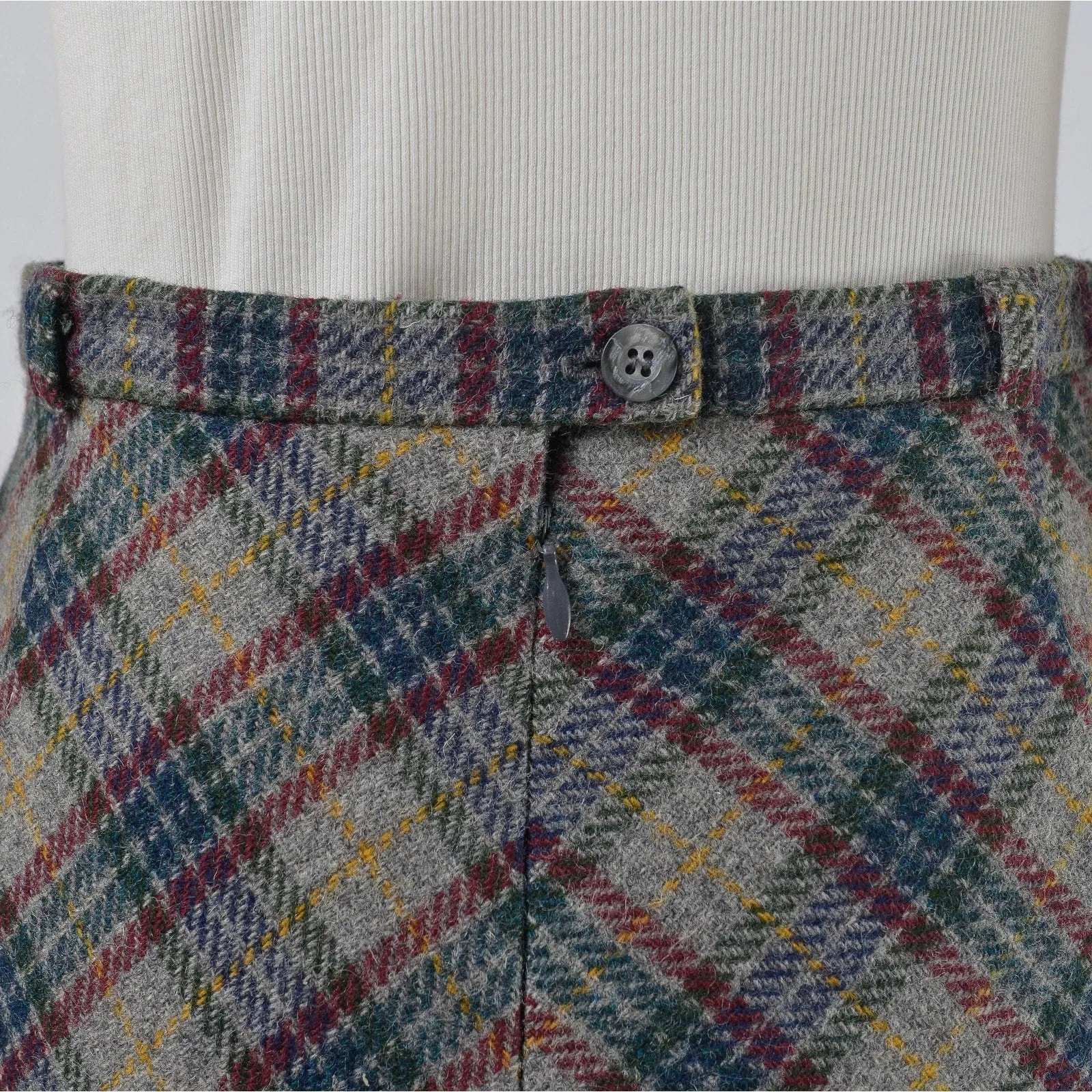 Vintage 70s Gray Plaid Skirt Wool A-line Midi Skirt Preppy Academia Style size Small