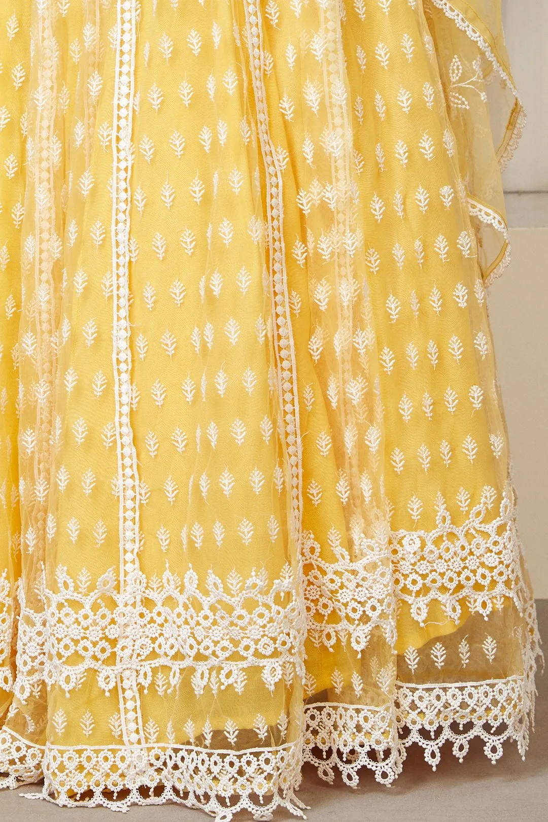 Vista Net Lehenga